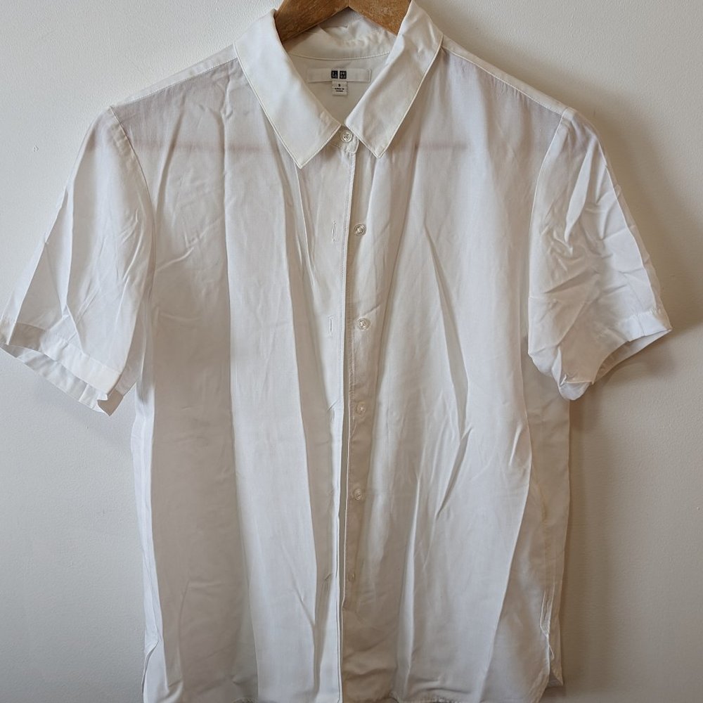 Uniqlo Short Sleeve Button Up White | Small